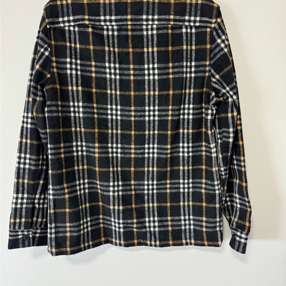 Black and White Plaid Button-Up Shirt - Picture 2 of 3